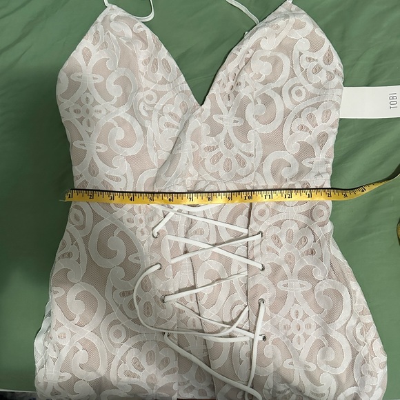 Tobi white dress with corset detail - Picture 5 of 6